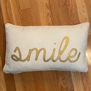 Smile decor pillow